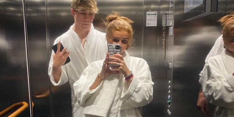 Laura Rhod, Kekasih Rasmus Hojlund yang Gemar Berlibur ke Indonesia