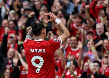 Liverpool Gasak West Ham, Derbi London Utara Berakhir Imbang 2-2