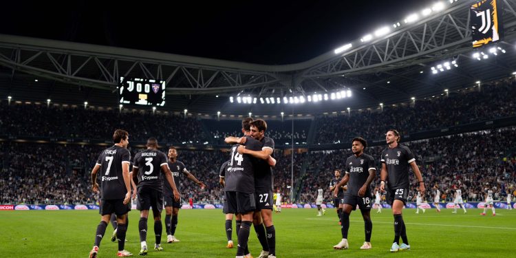 Arkadiusz Milik Putus Rekor Unbeaten Lecce di Serie A