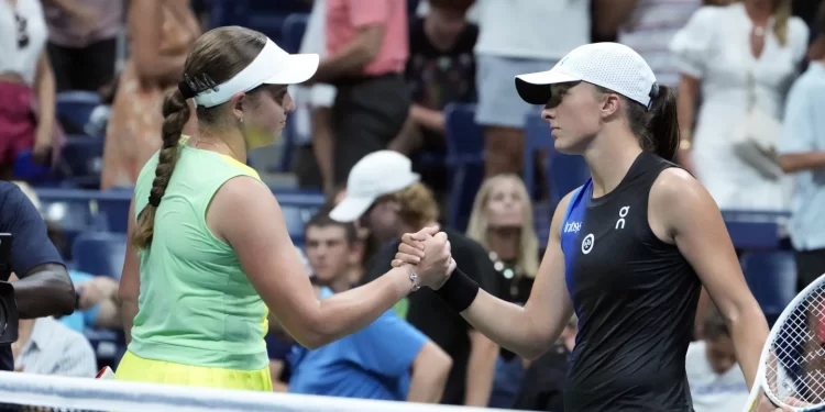 Iga Swiatek Tersingkir, Novak Djokovic Melaju ke Perempat Final