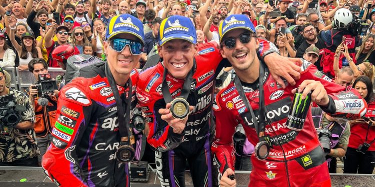 Hasil Sprint Race MotoGP Catalunya, Francesco Bagnaia Diapit Duo Aprilia Racing