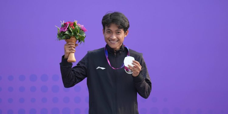 Sanggoe Raih Medali Perak Skateboard Asian Games 2022