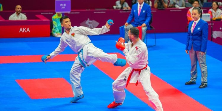 Karateka Ignatius Joshua Kandau Amankan Perunggu dari Nomor Kumite Putra 75 KG