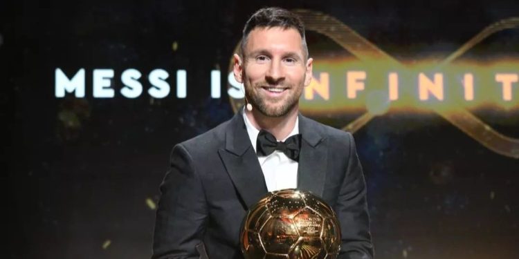 Fantastis! Lionel Messi Raih Trofi Ballon d’Or ke-8 Sepanjang Kariernya