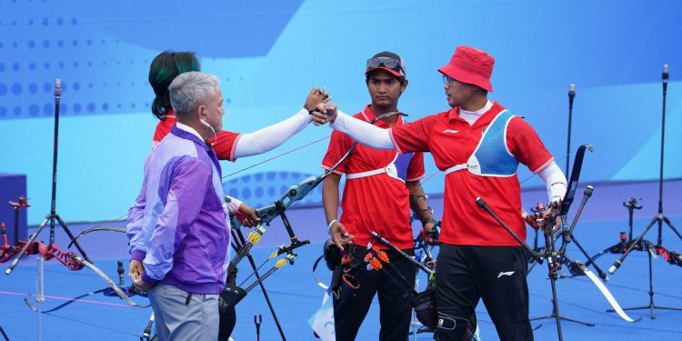 Tim Panahan Indonesia Rebut Medali Perunggu Nomor Recurve Beregu Putra