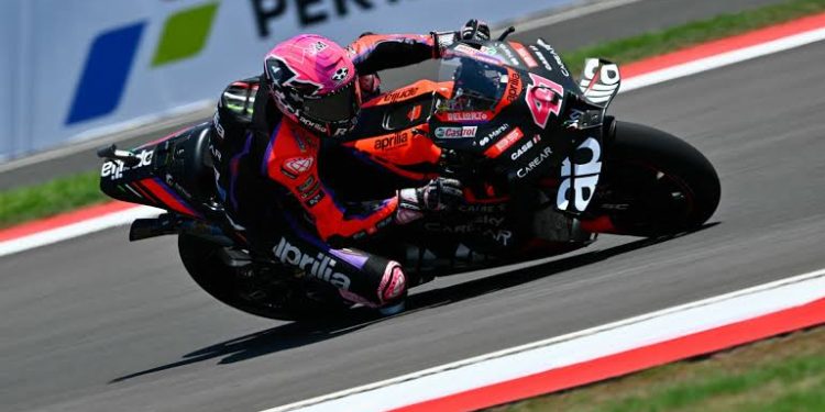 Aleix Espargaro Rajai Sesi Practice MotoGP Mandalika