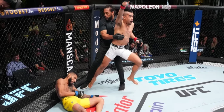 Debut Gemilang Jeka Saragih, Libas Lucas Alexander di UFC Vegas 82