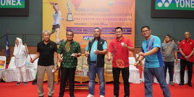 Candra Wijaya Kembali Gelar Yonex-Sunrise Doubles Special Championships 2023