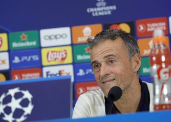 Dikalahkan AC Milan, Luis Enrique Kritik Permainan PSG