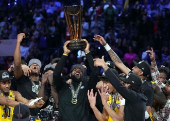Lakers Juara In-Season Tournament NBA, LeBron dan Davis Fantastis