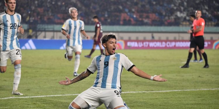 Chelsea dan City Dikabarkan Tertarik Merekrut Trio Argentina di Piala Dunia U-17