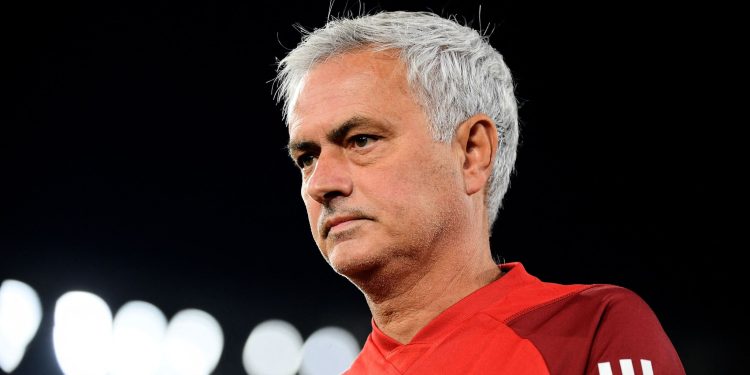 Fan AS Roma desak Jose Mourinho perpanjang kontrak [X / @ASRoma]