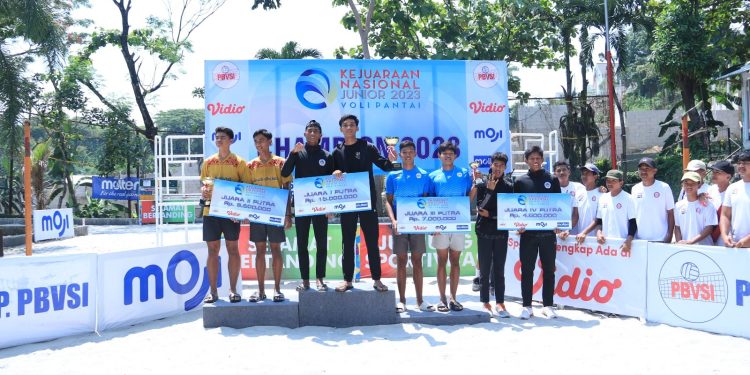 Tim Jawa Timur Kawinkan Gelar Kejurnas Bola Voli Pantai Junior 2023