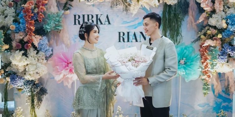 Muhammad Rian Ardianto dan Ribka Sugiarto Gelar Acara Lamaran