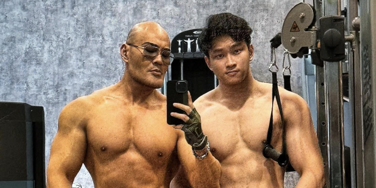 Deddy Corbuzier Beri Prediksi Jika Azka Duel Tinju Lawan El Rumi