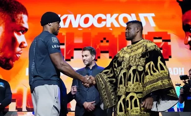 Jelang Duel Kontra Anthony Joshua, Francis Ngannou Fokus Berlatih