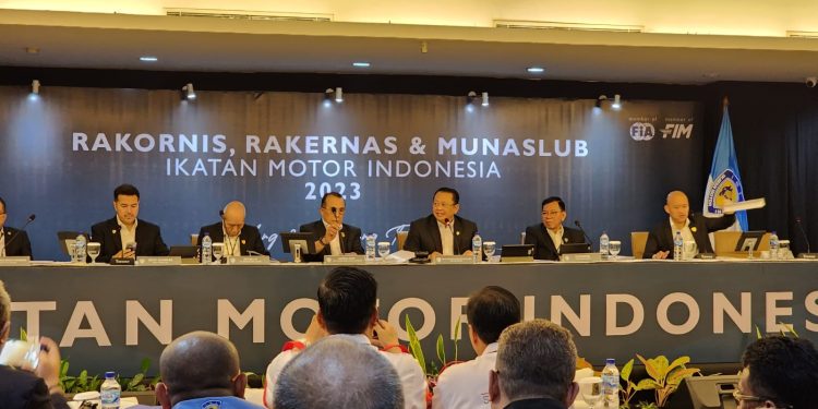 Bambang Soesatyo Resmi Buka Rakornis dan Rakernas IMI 2023/24