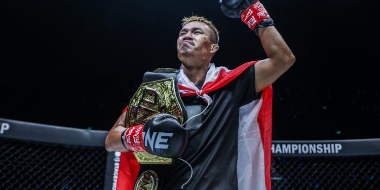 Superlek Kiatmoo9 Adalah Kickboxer Pound-for-pound Terbaik di Dunia