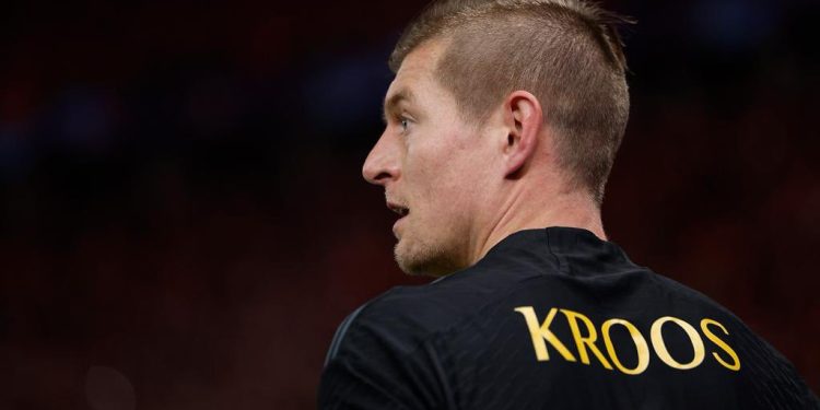 Toni Kroos saat berlaga bersama Real Madrid. (X/@tonikroos)