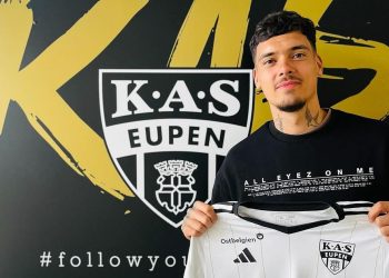 Shayne Pattynama diperkenalkan sebagai pemain baru KAS Eupen (IG/@s.pattynama)