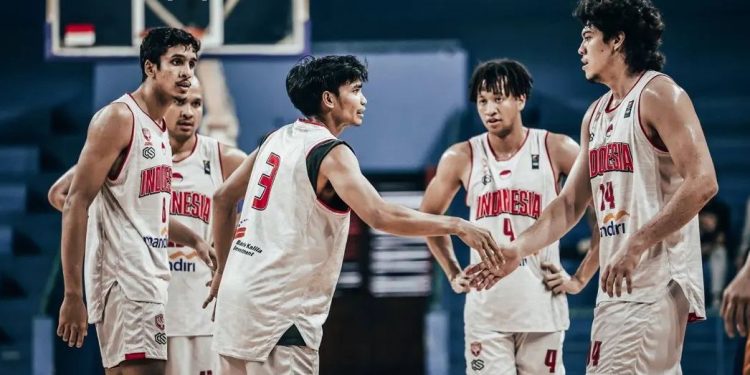 Timnas Basket Putra Indonesia Gelar Uji coba Lawan Borneo Hornbills
