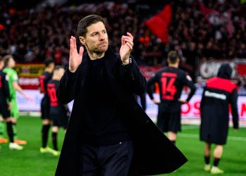 Bayer Leverkusen Kian Dominan, Mainz Jadi Korban