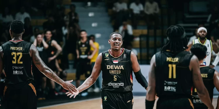 Kandaskan Pacific Caesar Surabaya, Dewa United Banten Ukir Rekor Baru IBL