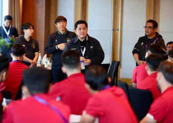 Kejar Deadline, Erick Thohir Upayakan Thom Haye dan Ragnar Main Lawan Vietnam