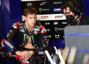 Fabio Quartararo Kritik YZR-M1, Bos Yamaha Minta Pembalap Sabar