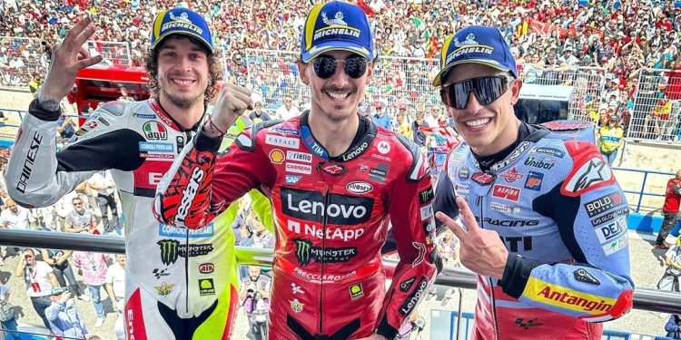 Francesco Bagnaia Raih Kemenangan, Marc Marquez Naik Podium