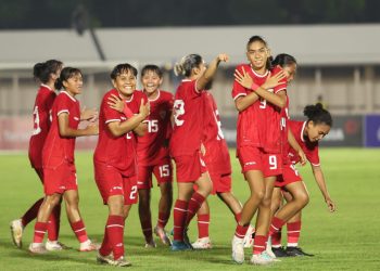 Garuda Pertiwi Hajar Singapura di Stadion Madya