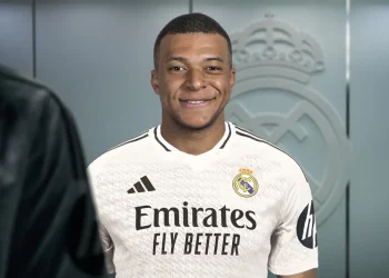 Kylian Mbappe Laporkan PSG ke UEFA dan LFP Terkait Gaji
