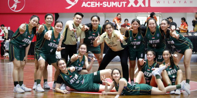 Tim Basket Putri Jawa Timur Kalahkan Tim Unggulan DKI Jakarta