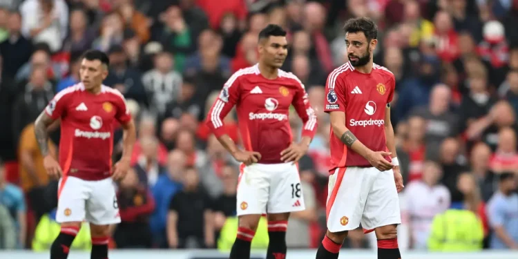 Manchester United Terpuruk, Erik ten Hag Jadi Kambing Hitam