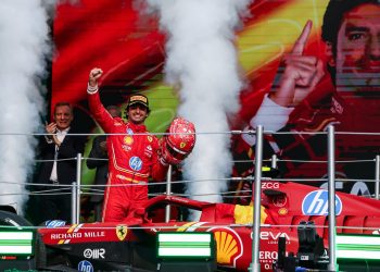 Carlos Sainz Rajai GP Meksiko, Lando Norris Pepet Max di Klasemen