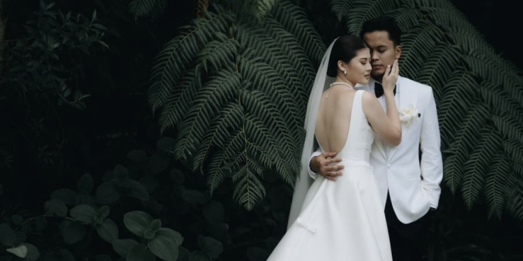 Anthony Sinisuka Ginting Resmi Mempersunting Mitzi Abigail