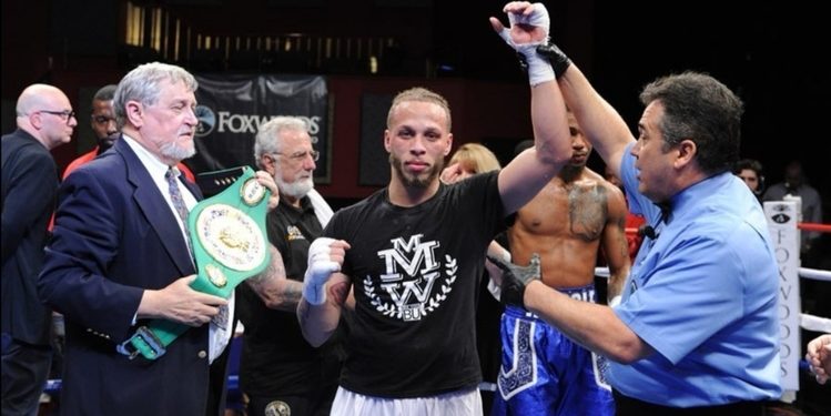 Mykquan Williams Jadi Juara Baru Kelas Super Ringan WBA