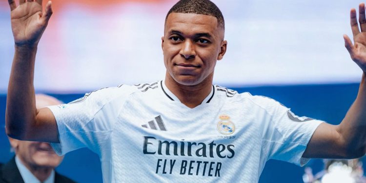 Kylian Mbappe Kian Meredup, Real Madrid Disikat AC Milan