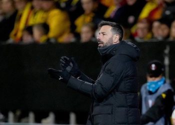 Ruud van Nistelrooy Diberi Wejangan Oleh Sir Alex Ferguson