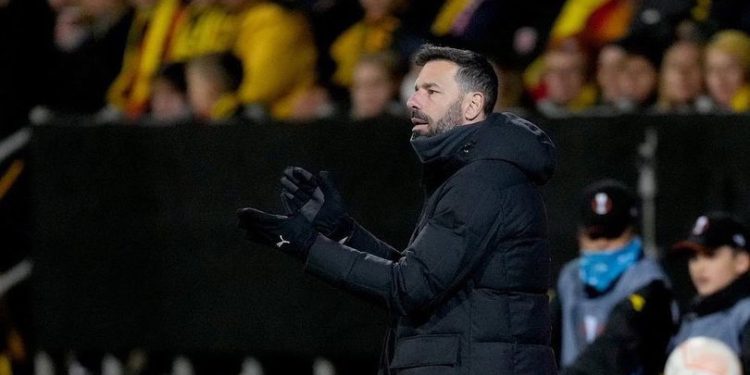 Ruud van Nistelrooy Diberi Wejangan Oleh Sir Alex Ferguson