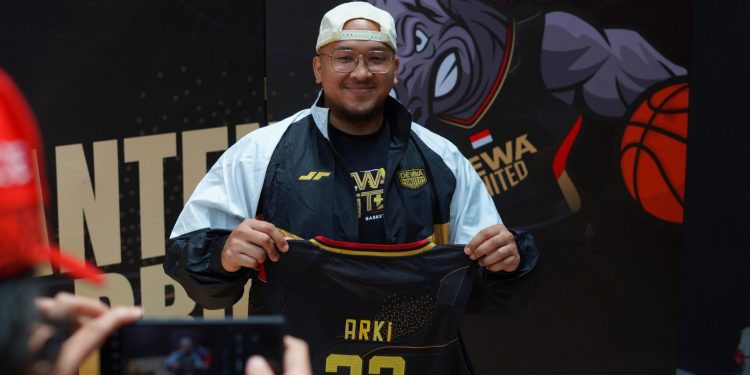 Arki Dikania Wisnu Jadi Rekrutan Perdana Dewa United Banten