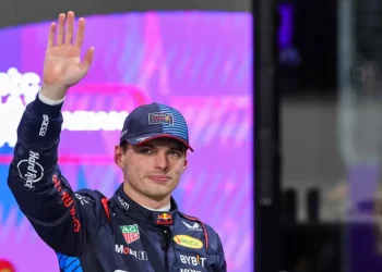 Max Verstappen Rajai F1 GP Qatar, Lewis Hamilton Terlempar dari 10 Besar