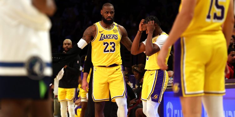 LeBron Hanya Bukukan 10 Angka, Lakers Dihajar Timberwolves