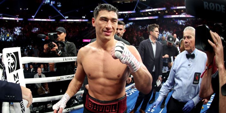 Dmitry Bivol Dipaksa Lepas Sabuk WBC Demi Lawan Artur Beterbiev