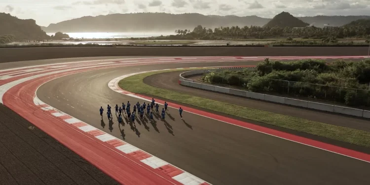 Mandalika Tawarkan Ajang Bertajuk Pocari Sweat Run Lombok 2025