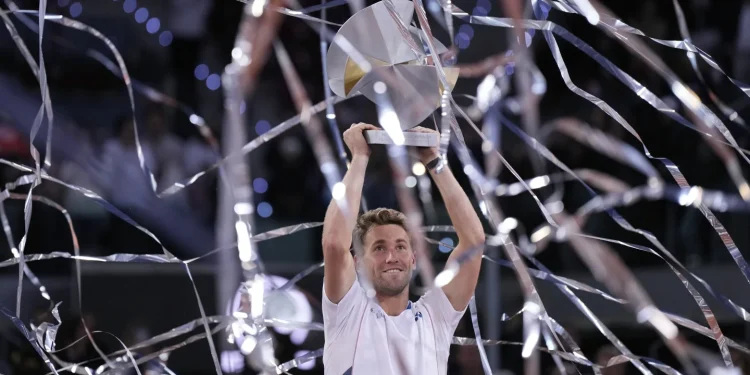 Kegigihan Casper Ruud Berakhir Manis di Madrid Open