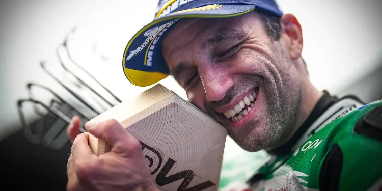 Ukir Sejarah, Johann Zarco Rajai MotoGP Prancis 2025