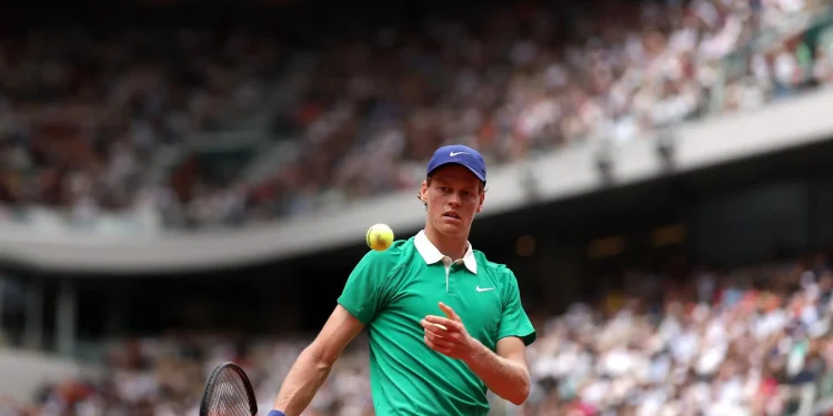 Sinner Tegaskan Dominasi, Lois Boisson Cetak Sejarah di Roland Garros