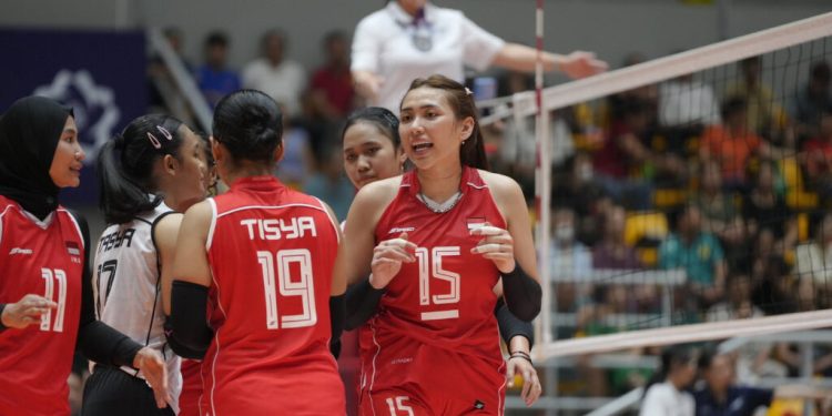 Pemain Timnas Voli Indonesia, Yolla Yuliana