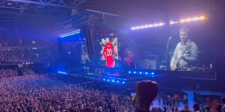 Penghormatan Emosional untuk Diogo Jota di Konser Oasis